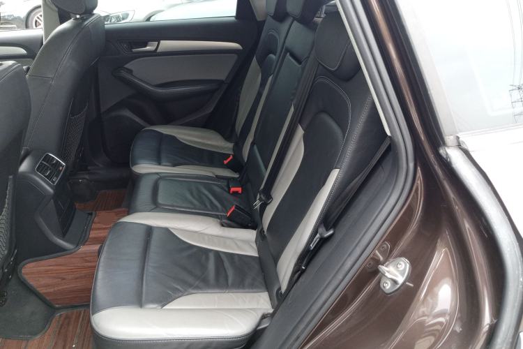 Used Audi Q5 2017 Plus 40 TFSI Technology Model Left Rear Seat