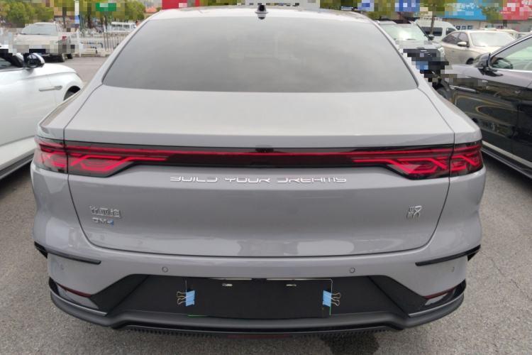 Used BYD Han 2025 DM-i Intelligent Driving Edition 125KM LiDAR Flagship Model
