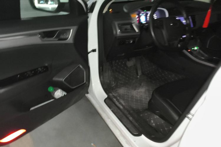 Used Geely Auto Emgrand GL 2018 1.8L DCT Elite Smart Connectivity Version
