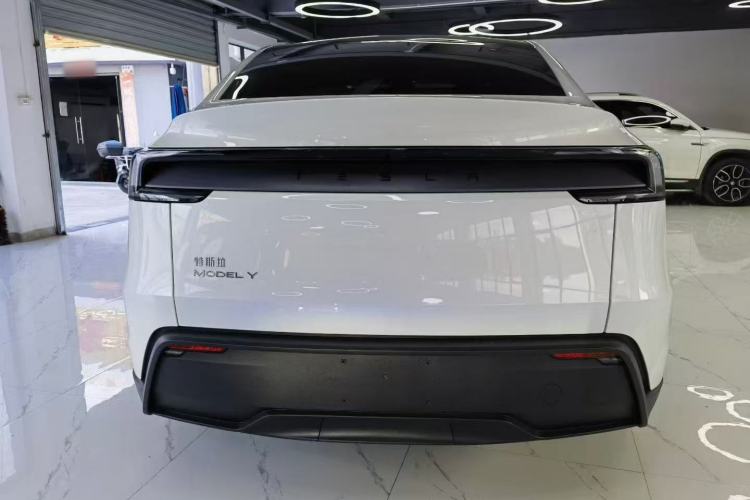 Used Tesla Model Y 2026 Rear-Drive Model