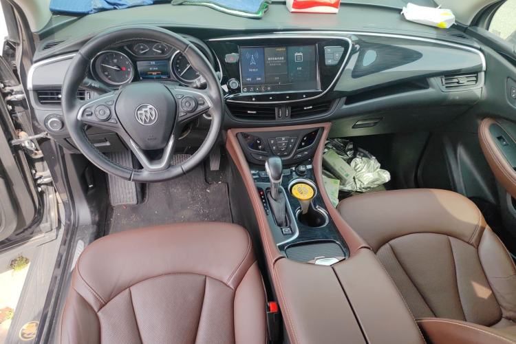 Used Buick Envision 2021 532T Two-Wheel-Drive Luxury Version Center Console