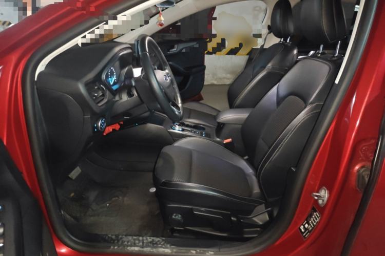 Used Ford Focus 2020 Hatchback EcoBoost 180 Automatic Trend Edition Left Front Seat