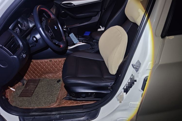 Used BMW X1 2013 sDrive18i Fashion Model Left Front Seat