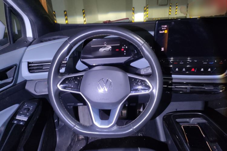 Used Volkswagen ID.4 X 2023 Pure Smart Edition Steering Wheel