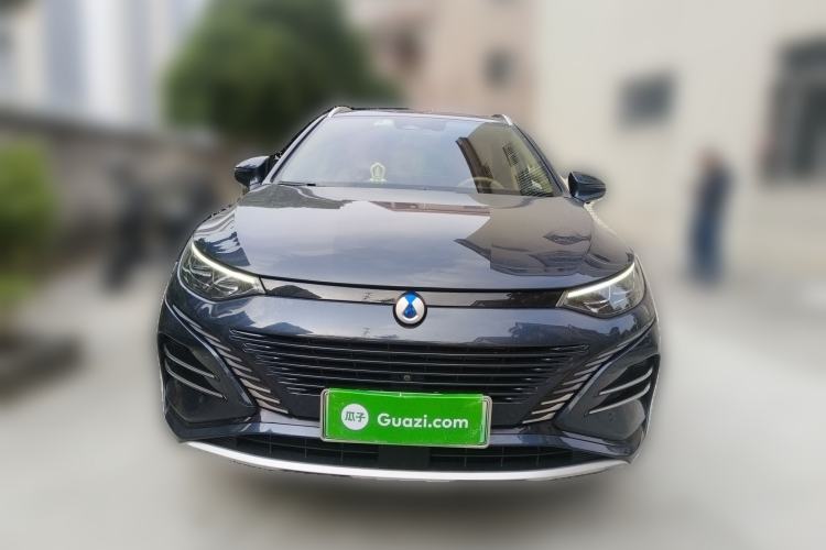 Used Denza N8 2023 Four-Wheel Drive Ultra-Hybrid Flagship Six-Seater Version
