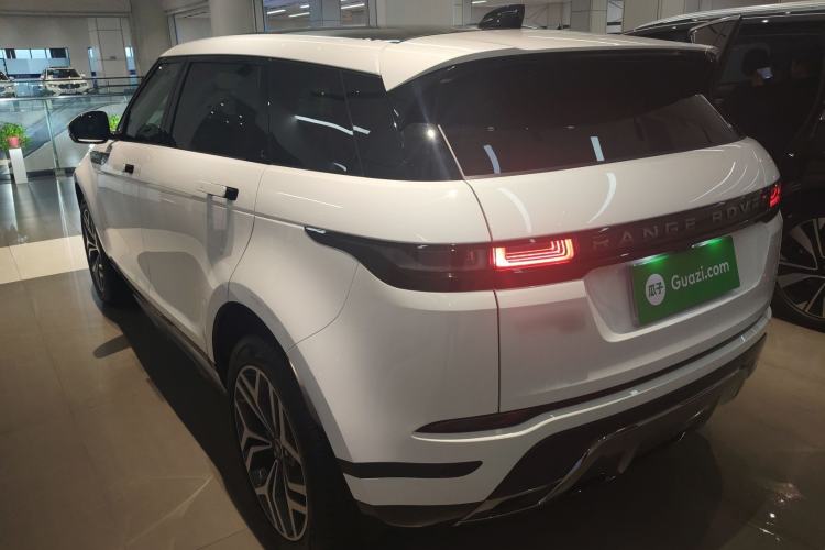 Used Land Rover Range Rover Evoque 2023 Aurora L 249 PS Luxury Edition
