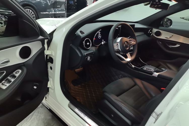 Used Mercedes-Benz C-Class 2020 Restyled C 260 Sport Edition Driver Seat