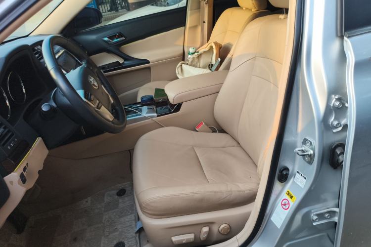 Used Toyota Reiz 2012 2.5V Fengdu Elite Stylish Edition
