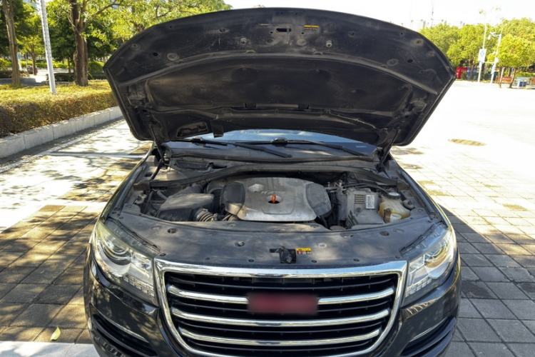 Used Haval H8 2015 2.0T Two-Wheel-Drive Standard Version
