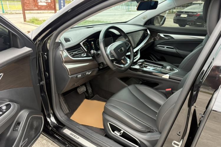 Used Geely Auto Emgrand GT 2018 1.5T MHEV Yaoxiang Edition Interior 8