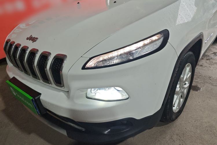 Used Jeep Cherokee 2017 2.4L Leading Smart Edition