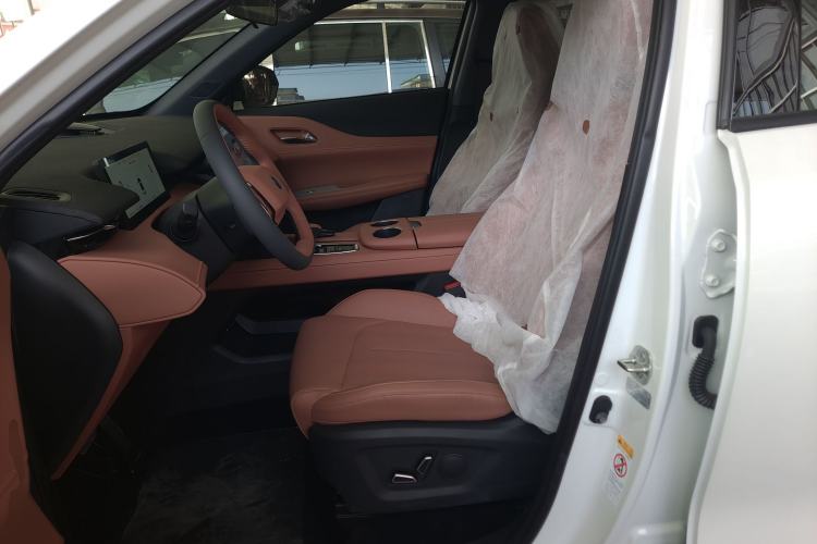 Used Changan UNI-Z New Energy 2025 Model, Smart New Blue Whale 125km Battleship+ Version
