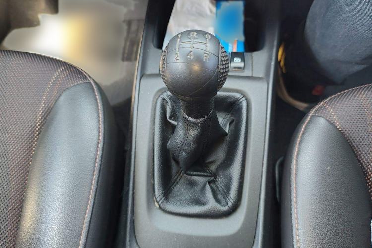 Used Chevrolet Sail 2013 Sedan 1.2L Manual Fashionable Happiness Edition