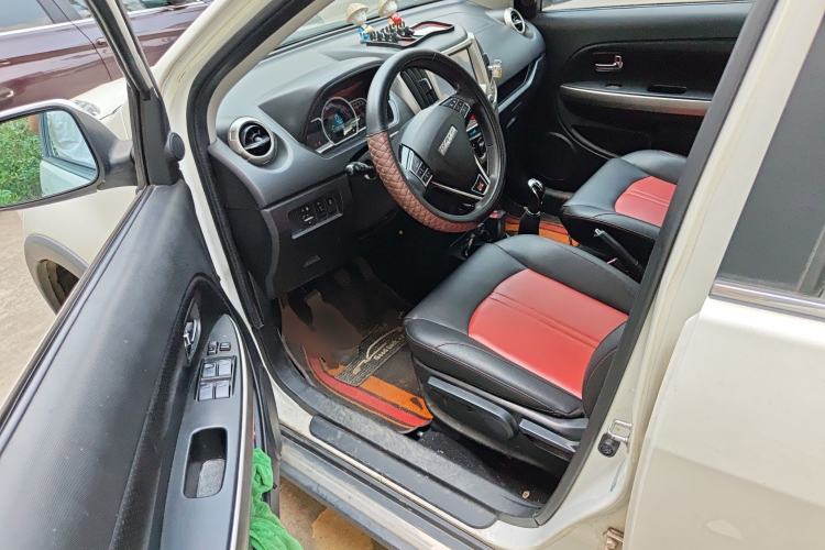 Used Haval H1 2016 Red Label 1.5L Manual Luxury Model Driver Seat