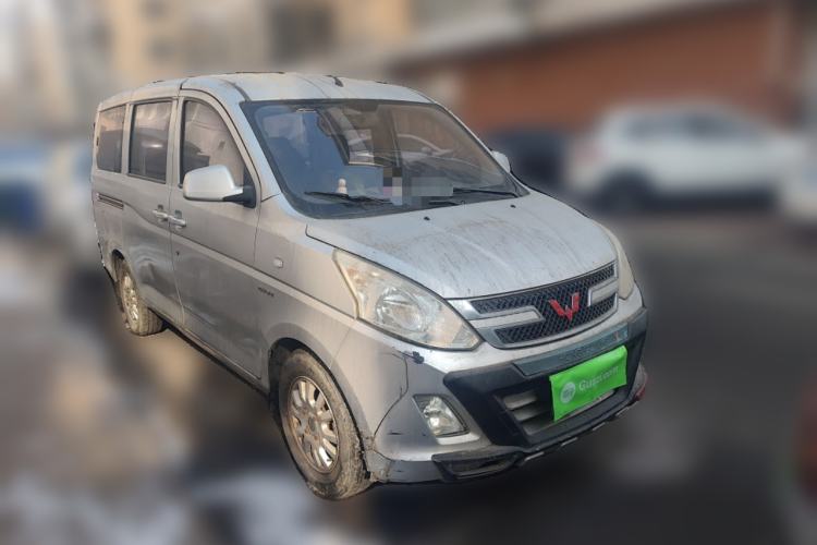 Used Wuling Rongguang V 2015 1.5L Base Version