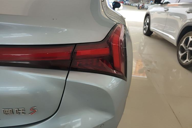 Used NETA S 2022 Extended-Range Version 1160 km Rear-Drive Big Edition
