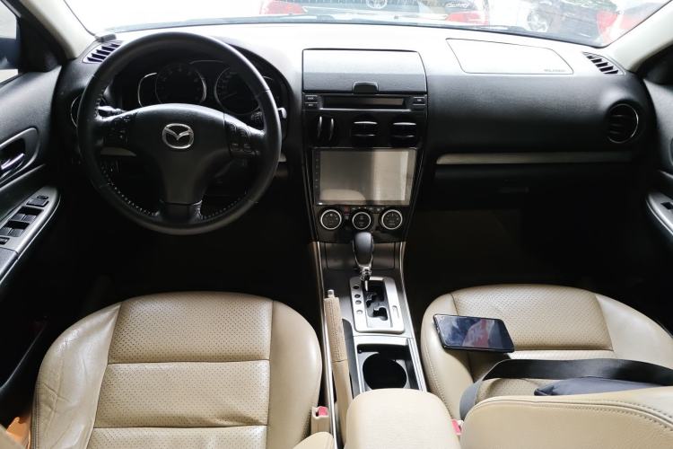 Used Mazda 6 2015 2.0L Automatic Fashion Edition Center Console