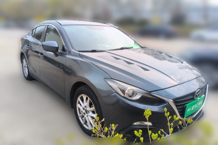 Used Mazda 3 Axela 2014 Sedan 1.5L Automatic Comfort Model Front Right 45 Deg