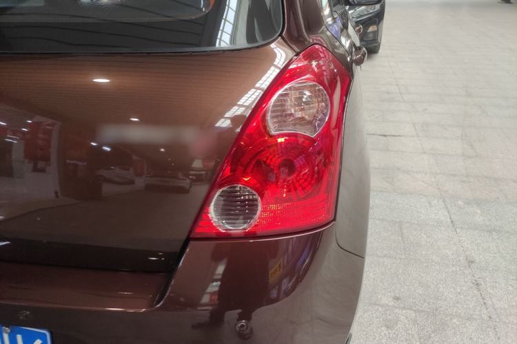 Used Suzuki Swift 2013 1.5L Automatic Standard Edition
