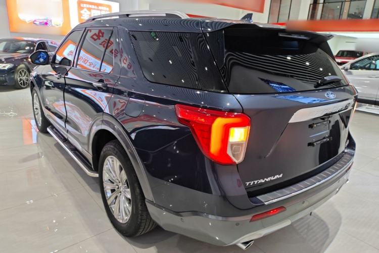 Used Ford Explorer 2020 EcoBoost 285 4x4 Titanium Edition 7-Seater
