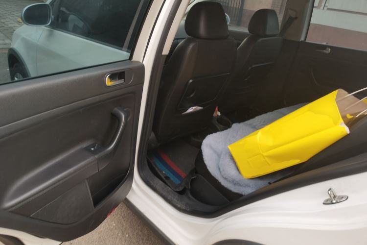 Used Volkswagen Golf 2011 1.4TSI Cross Golf
