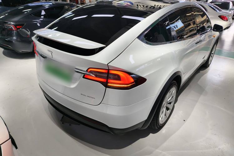 Used Tesla Model X 2019 Long-Range Version
