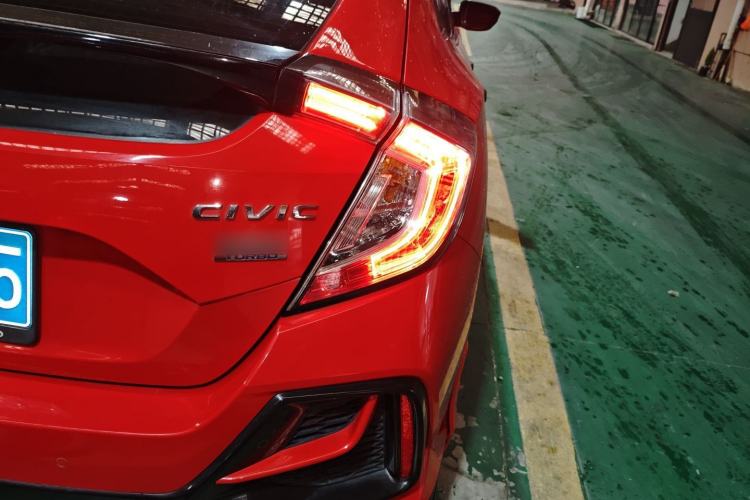 Used Honda Civic 2021 HATCHBACK 220TURBO CVT Trendy Cool Edition
