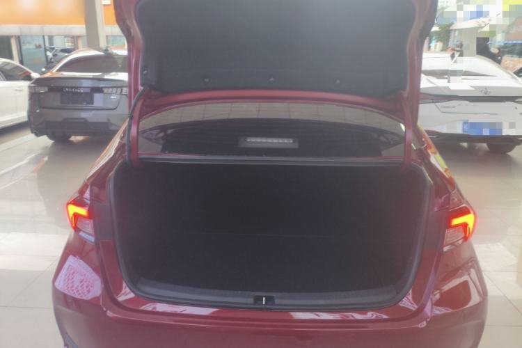 Used Toyota Allion 2021 2.0L Deluxe Edition