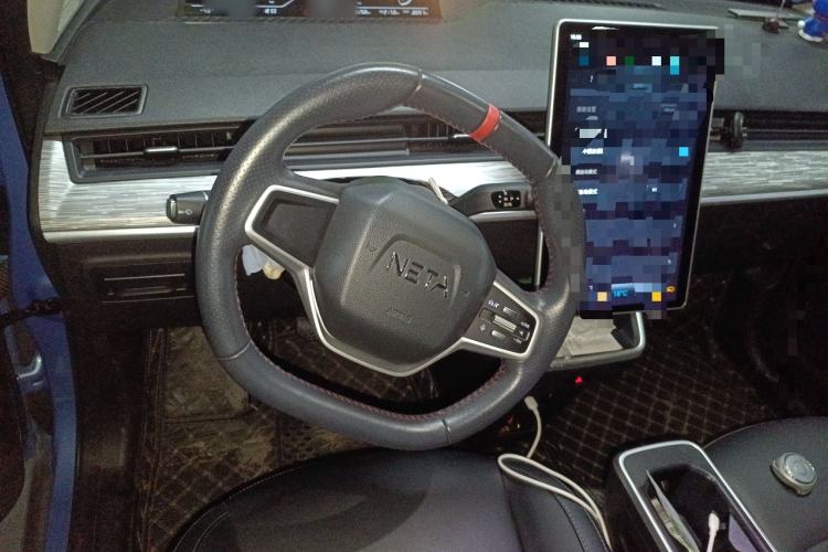 Used NETA V 2022 Chao 300 Lite Ternary Lithium Steering Wheel