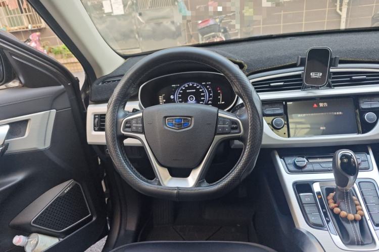 Used Geely Auto Emgrand X7 Sport 2018 1.8TD Automatic Two-Wheel Drive Smart Connect 4G Internet Edition
