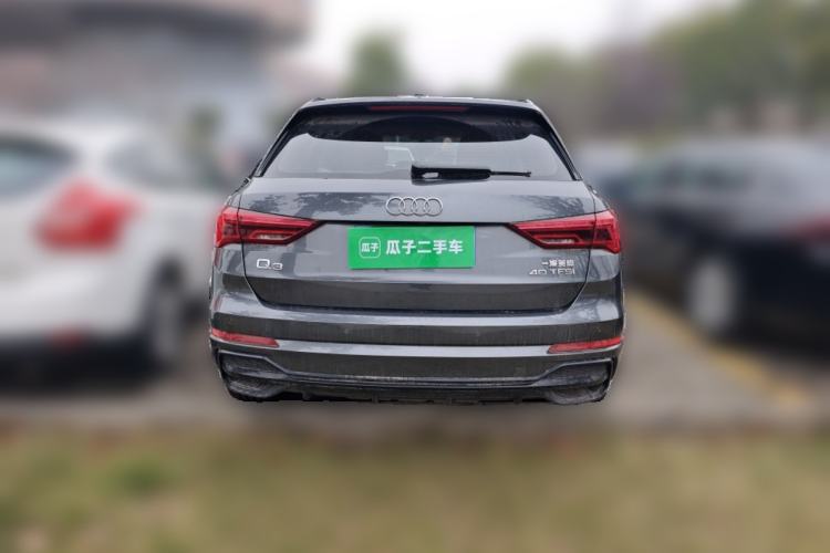 Used Audi Q3 2021 40 TFSI Fashion Dynamic Model
