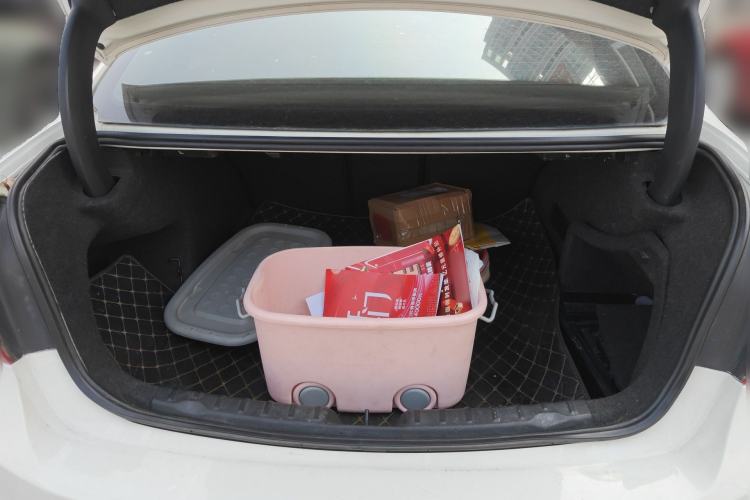 Used BMW 3 Series 2013 320Li Luxury Design Package
