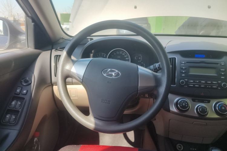 Used Hyundai Celesta 2011 1.6L Manual Comfort Edition