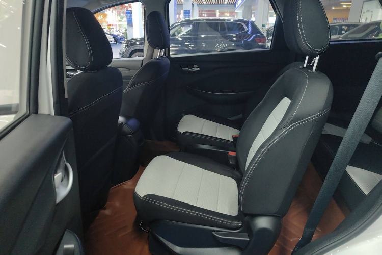 Used Wuling Hongguang S3 2019 1.5L Manual Standard Version China VI Standard