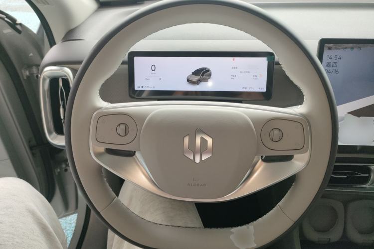 Used Leapmotor B10 2025 600 LiDAR Version Steering Wheel