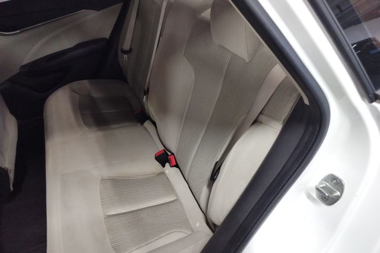 Used Buick GT 2018 15T Dual-Clutch Advanced Model China V Standard Left Rear Seat