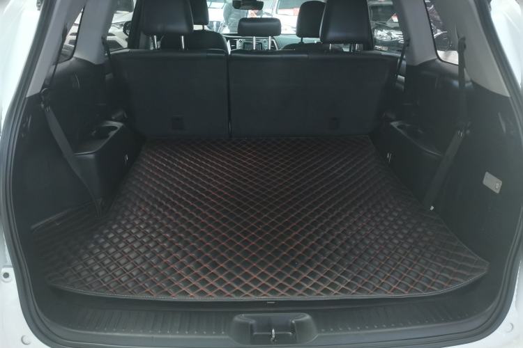 Used Toyota Highlander 2018 2.0T Four-Wheel Drive Luxury Edition 7 Seats China V Emission Standard