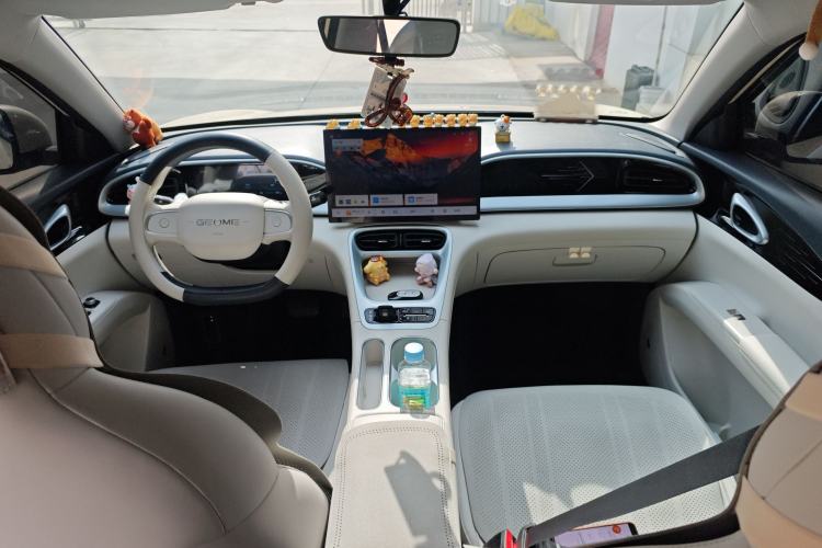 Used Geely Galaxy Geome 2025 UP 410km Exploration Edition