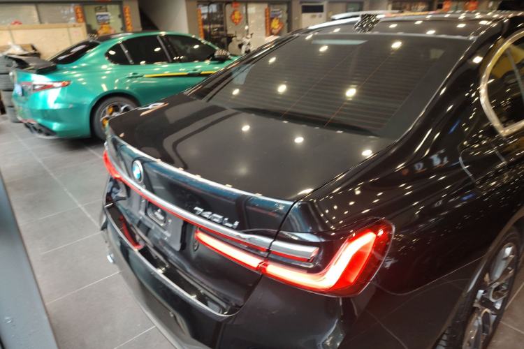 Used BMW 7 Series 2019 Restyled 740Li Leading Edition M Sport Package
