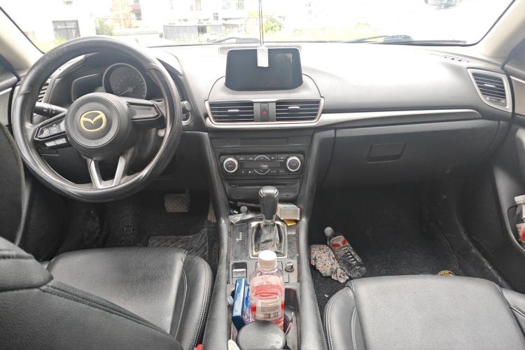 Used Mazda 3 Axela 2017 Sedan 1.5L Automatic Luxury Model Emission Standard China V