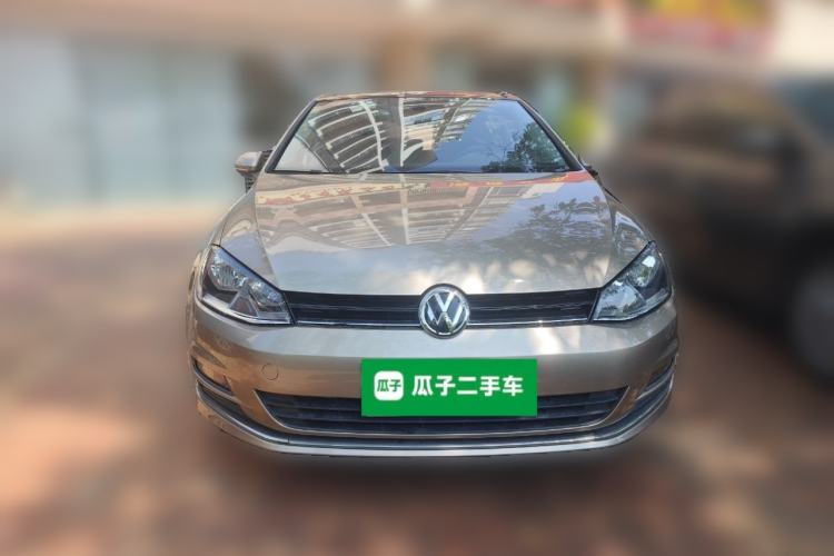 Used Volkswagen Golf 2016 230TSI Automatic Luxury Version
