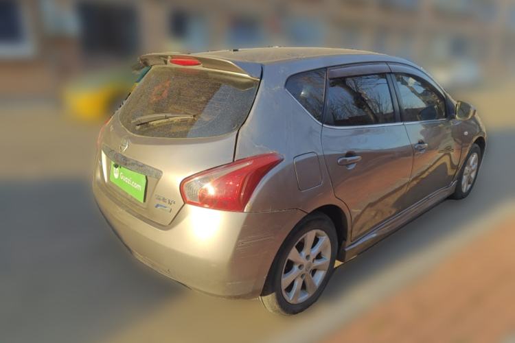 Used Nissan Tiida 2011 1.6L Manual Comfort Edition
