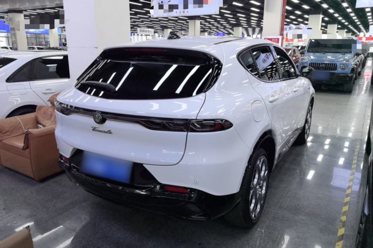 Used Alfa Romeo Tonale 2023 2.0T 268HP AWD Veloce Track Edition
