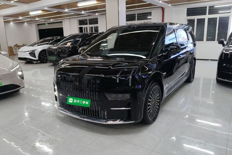 Used Zeekr 009 2024 7-Seater Walk-Through Version Four-Wheel Drive 108 kWh