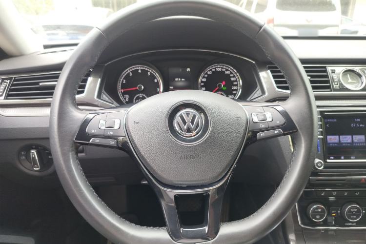 Used Volkswagen Passat 2016 330TSI DSG Prestige Edition