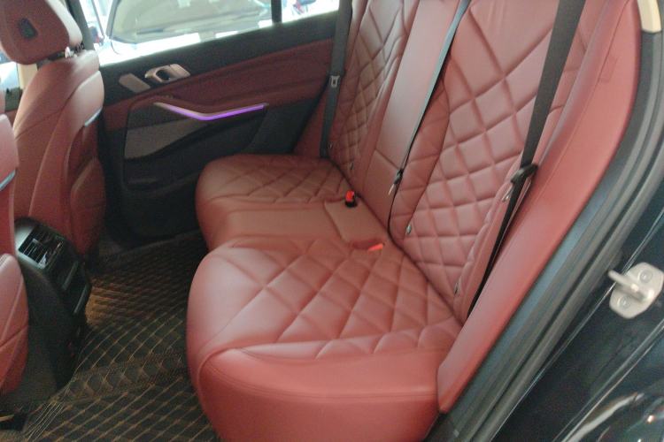 Used BMW X5 2022 Restyled xDrive 30Li Luxury Version M Sport Package
