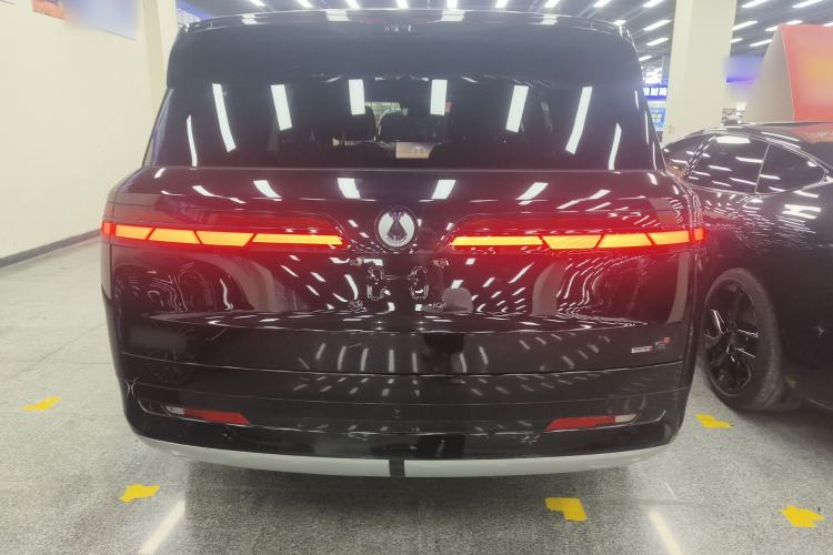 Used Denza N9 2025 Prestige Version
