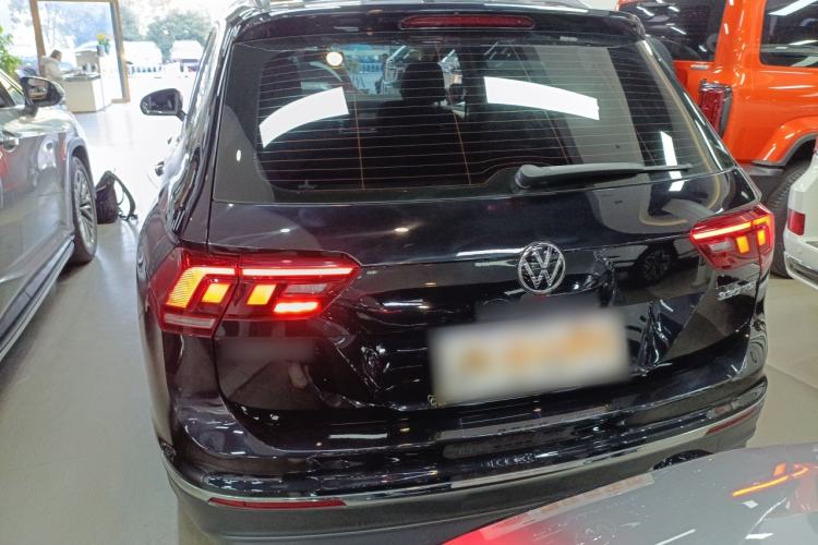 Used Volkswagen Tiguan L 2021 330TSI Automatic Two-Wheel Drive Smart Edition