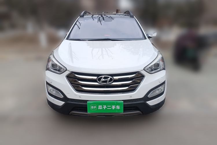 Used Hyundai Santa Fe 2013 Revised Version 2.0T Automatic All-Wheel Drive Top-Tier Trim
