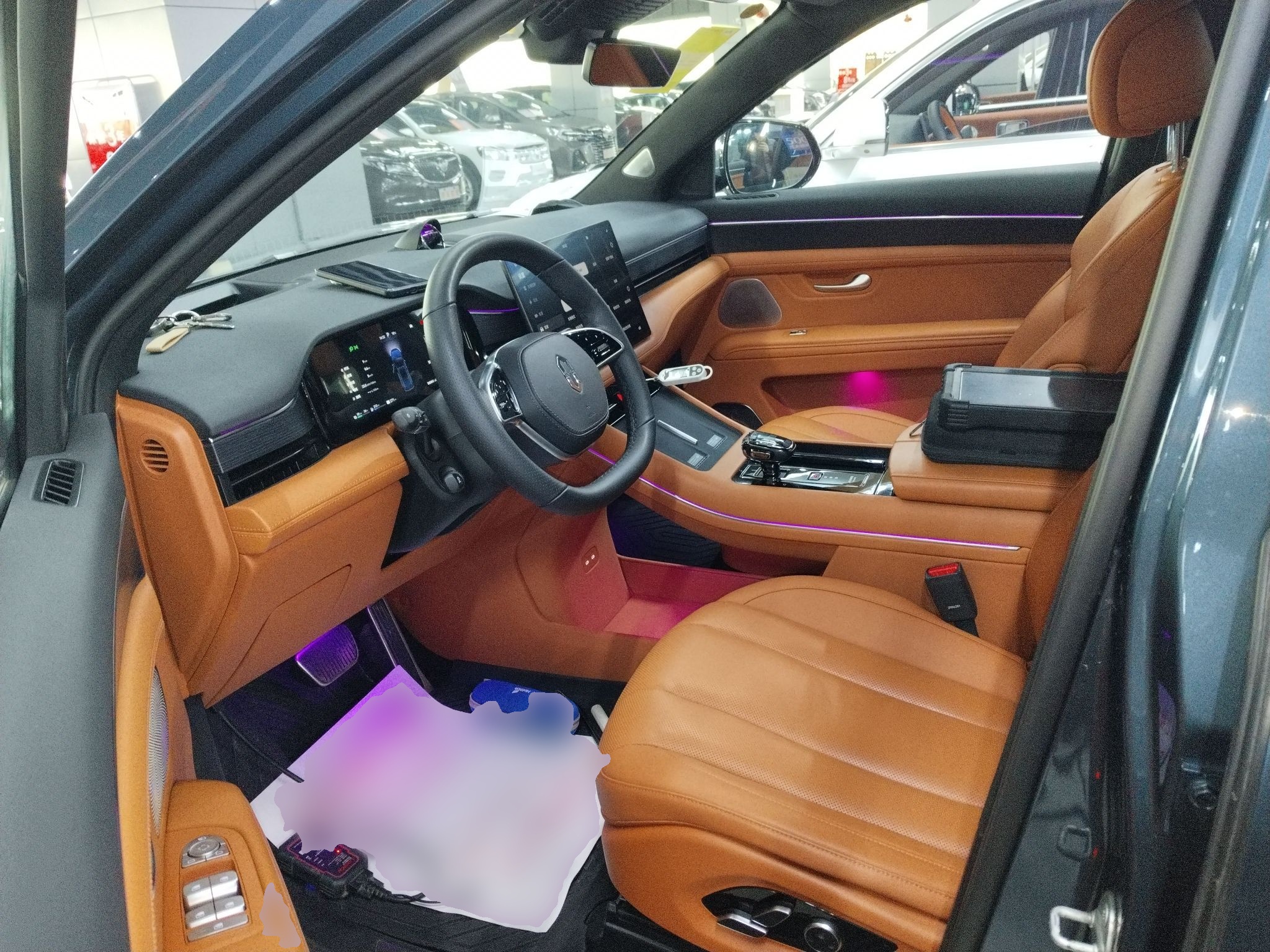 المقاعد الأمامية داخل السيارة